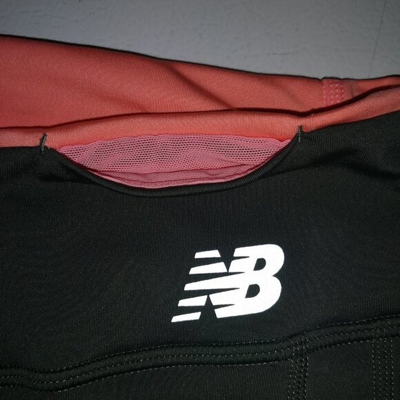 New Balance Dry Ladies Elastic & Tie Waist Ankle Length Leggings - Picture 4 of 9